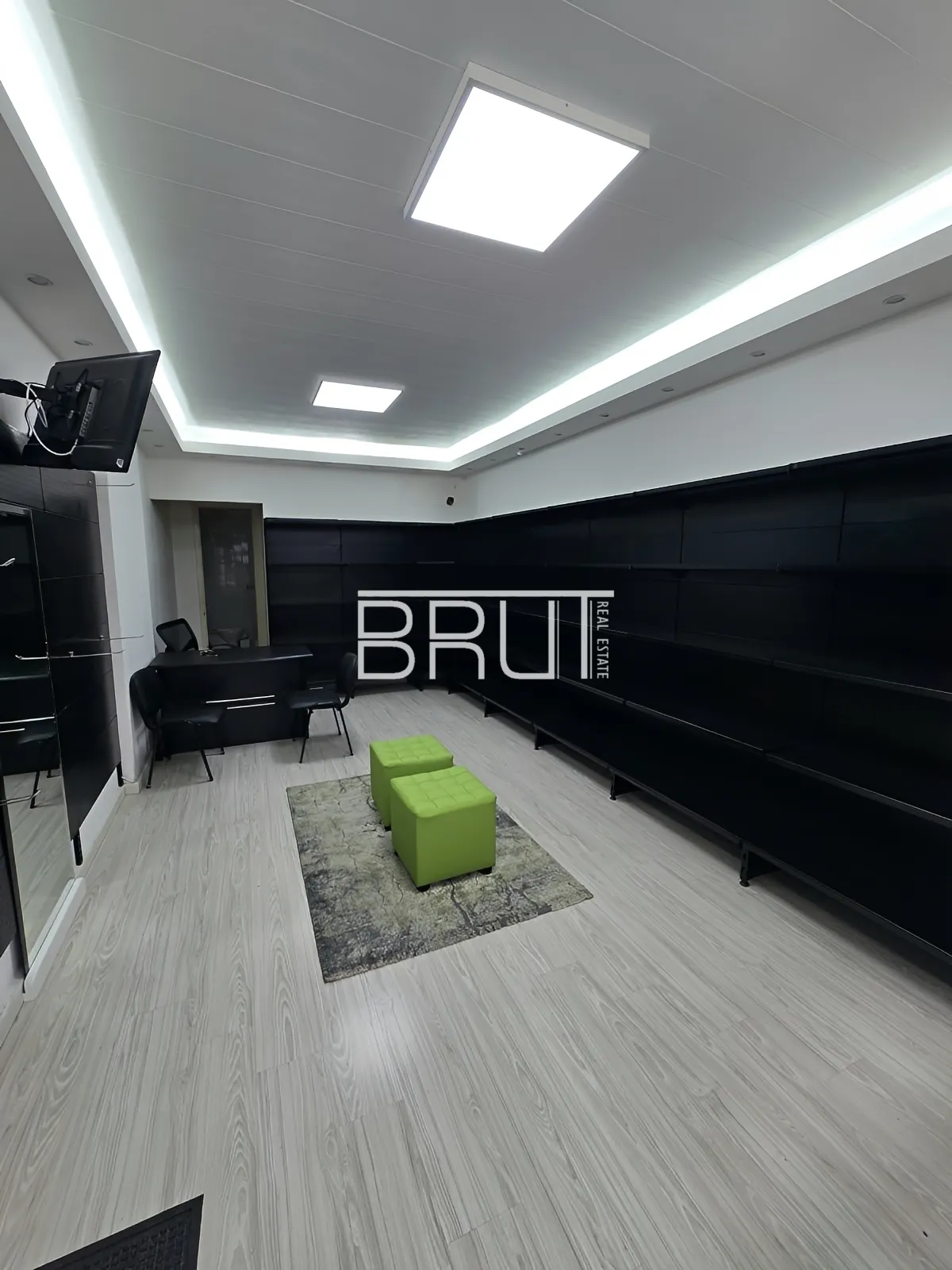 Shop for rent in Jounieh