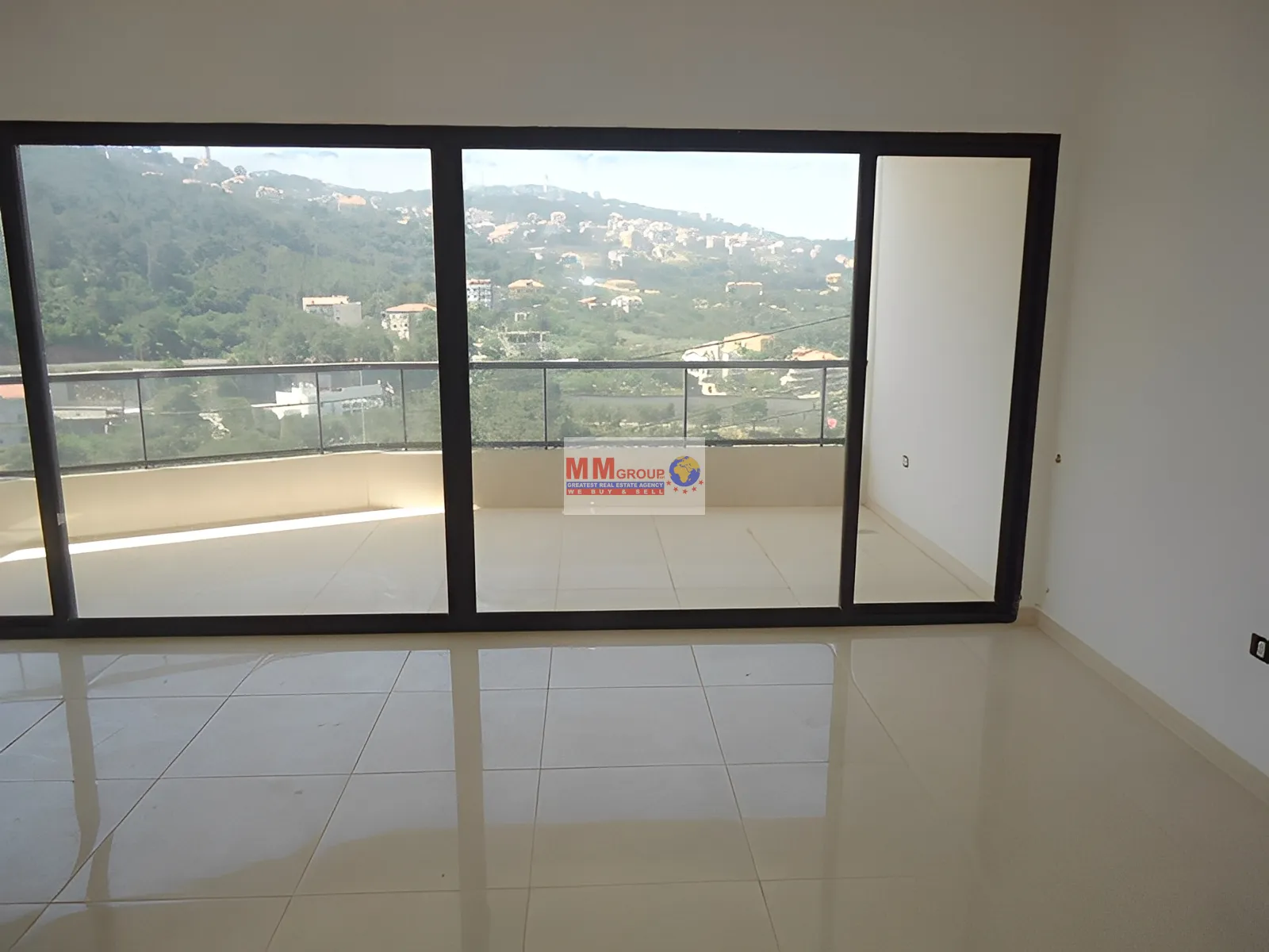 Apartment for Sale in Qennabet Broumana - 3 bed, 3 bath