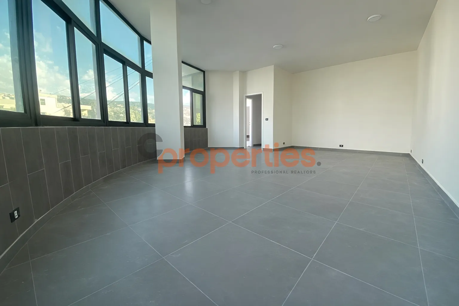 Shop for Rent in Jamhour