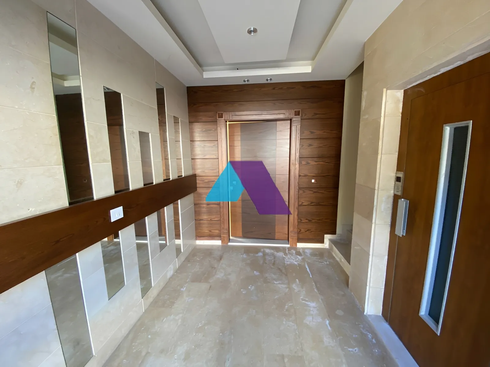 Apartment for Sale in Ballouneh