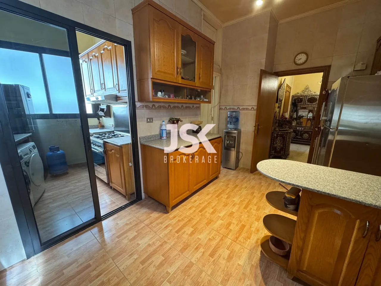 Apartment for Sale in Ras