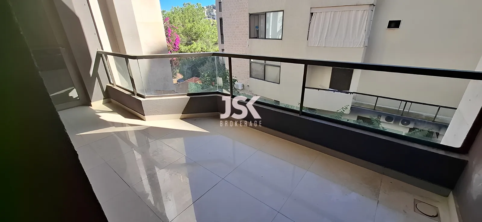 Apartment for Sale in Bsalim - 3 bed