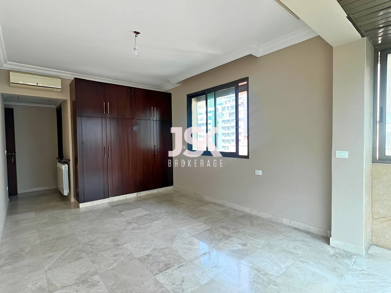Apartment for Rent in Sioufi