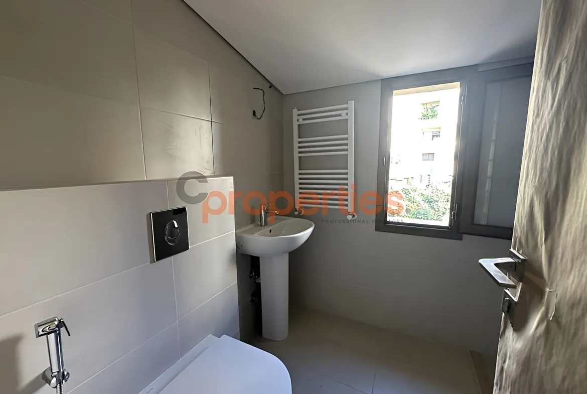 Apartment for Sale in Yarzeh