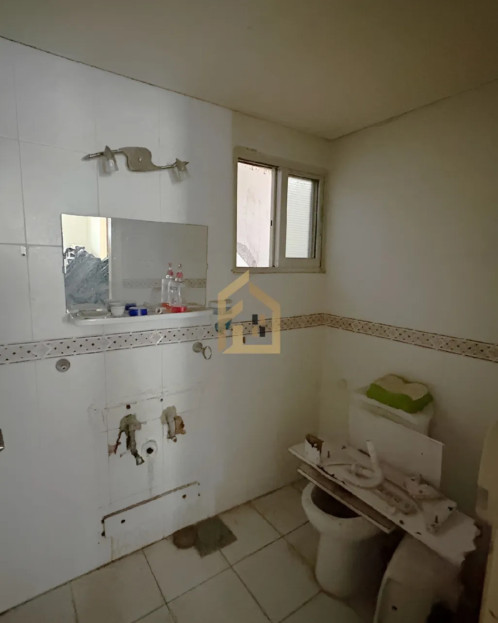 Apartment for sale in Corniche el Mazraa, Beirut, Lebanon