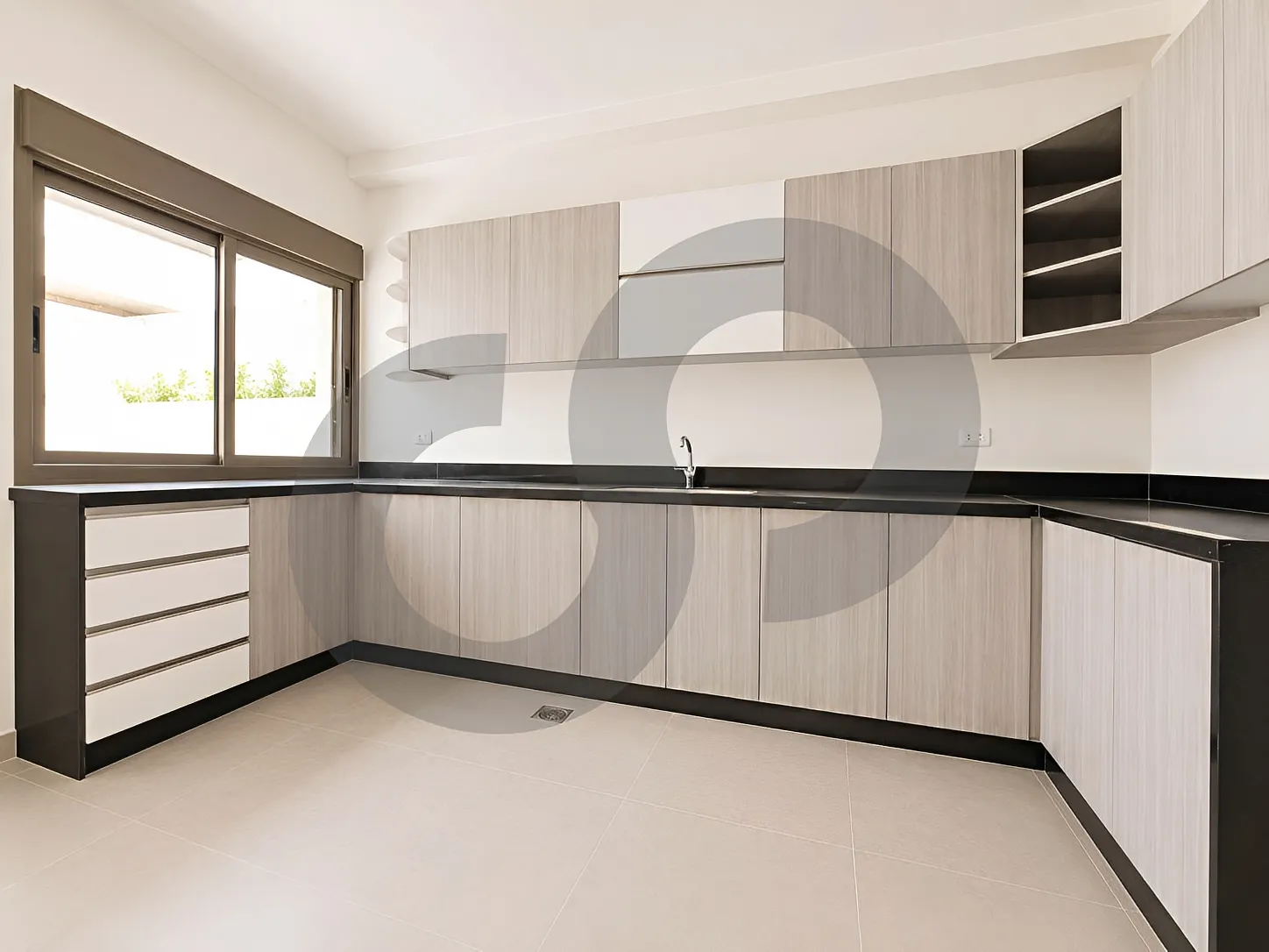Apartment for Sale in Mansourieh - 2 bed, 3 bath