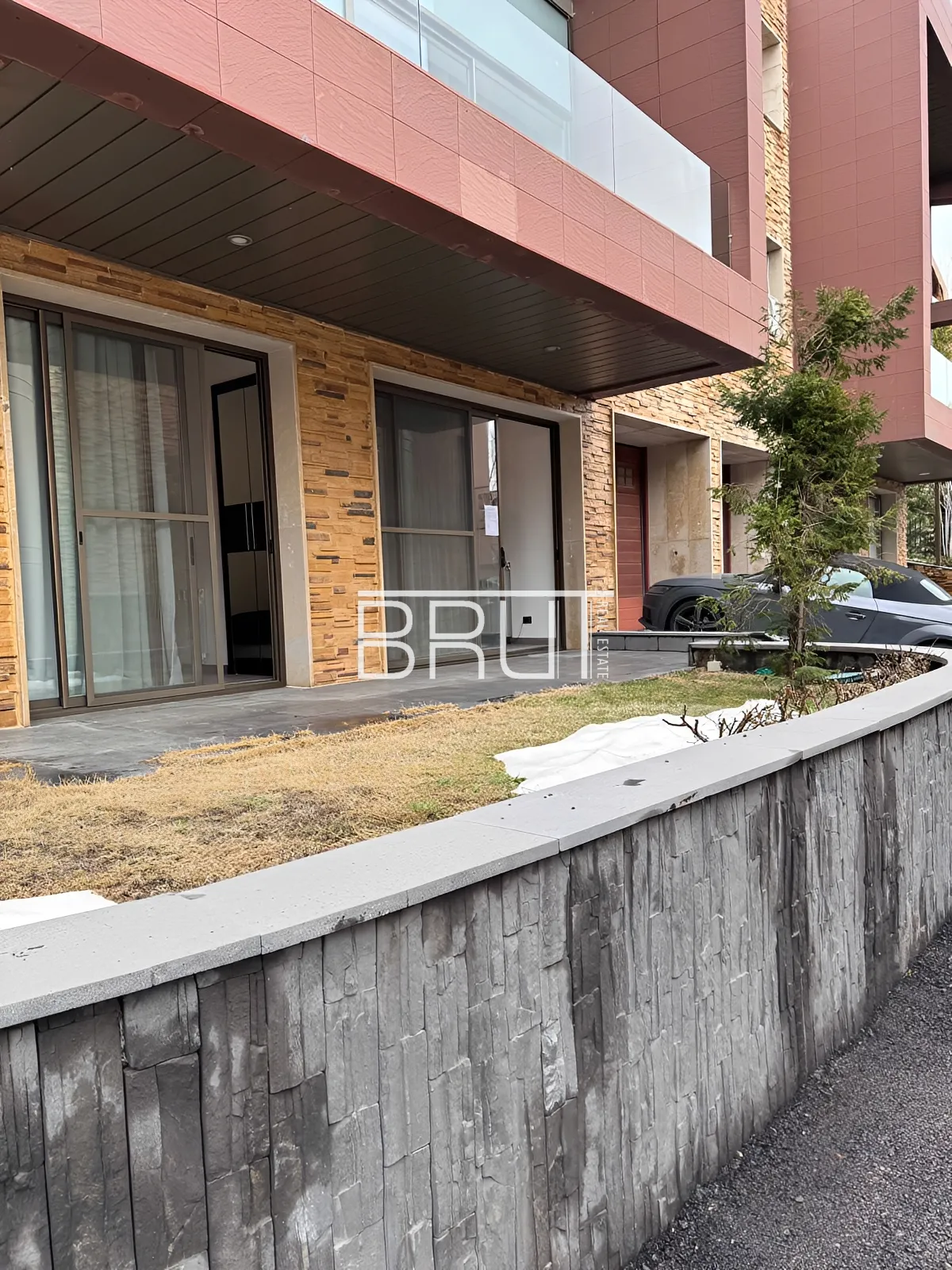 Chalet for Sale in Faqra