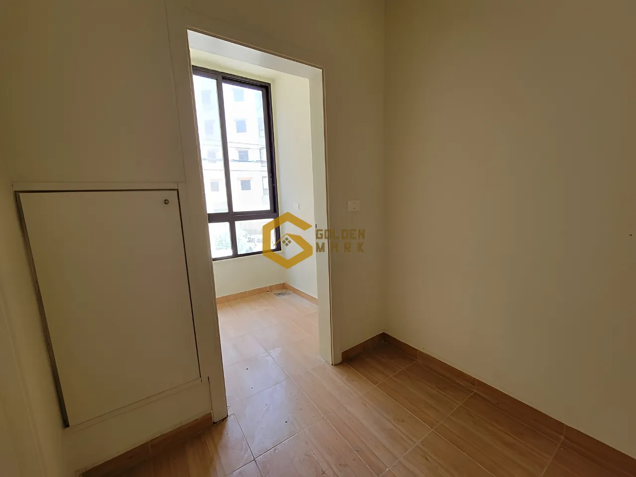 Apartment for Sale in Ballouneh