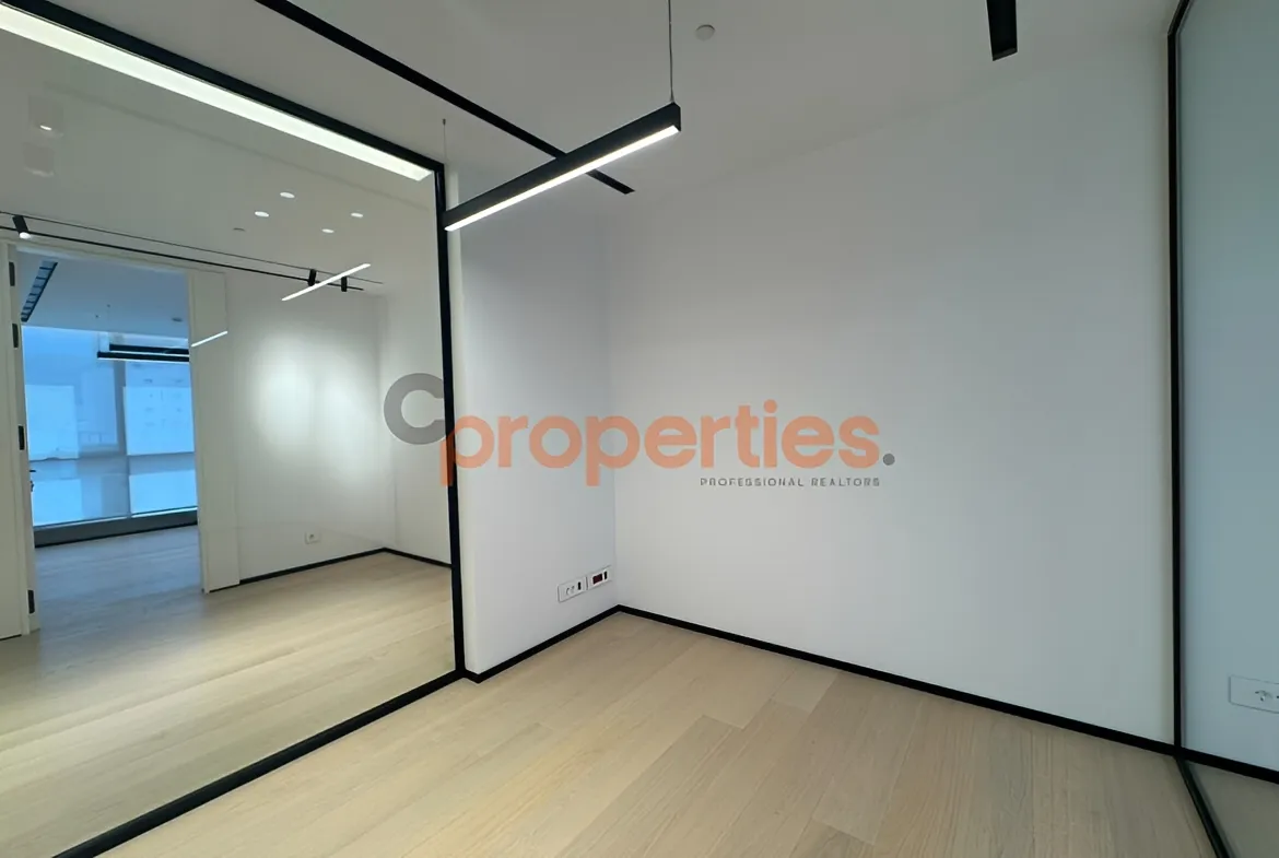 Office for Rent in Horch Tabet