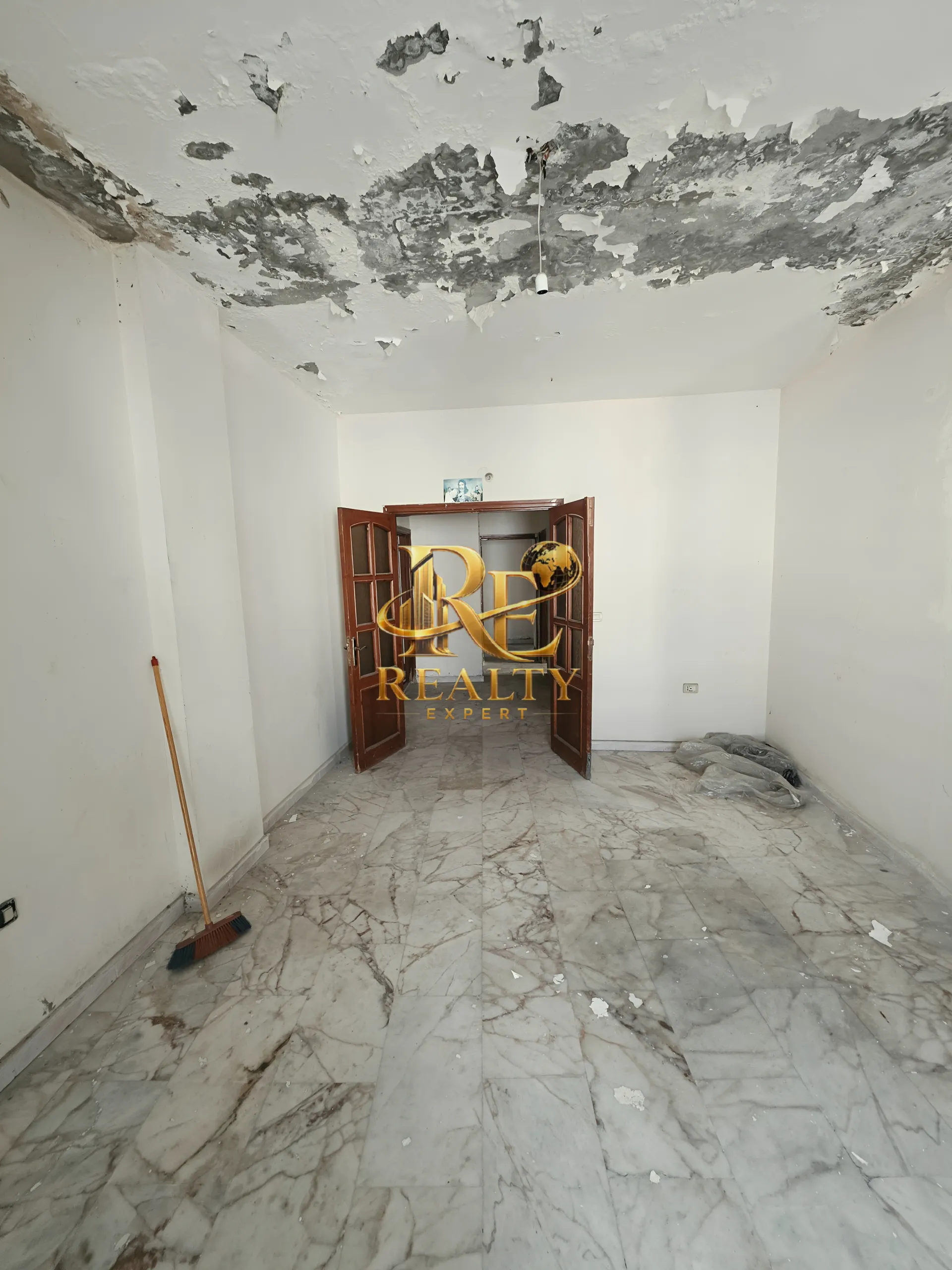 Apartment for sale in Haret Hreik
