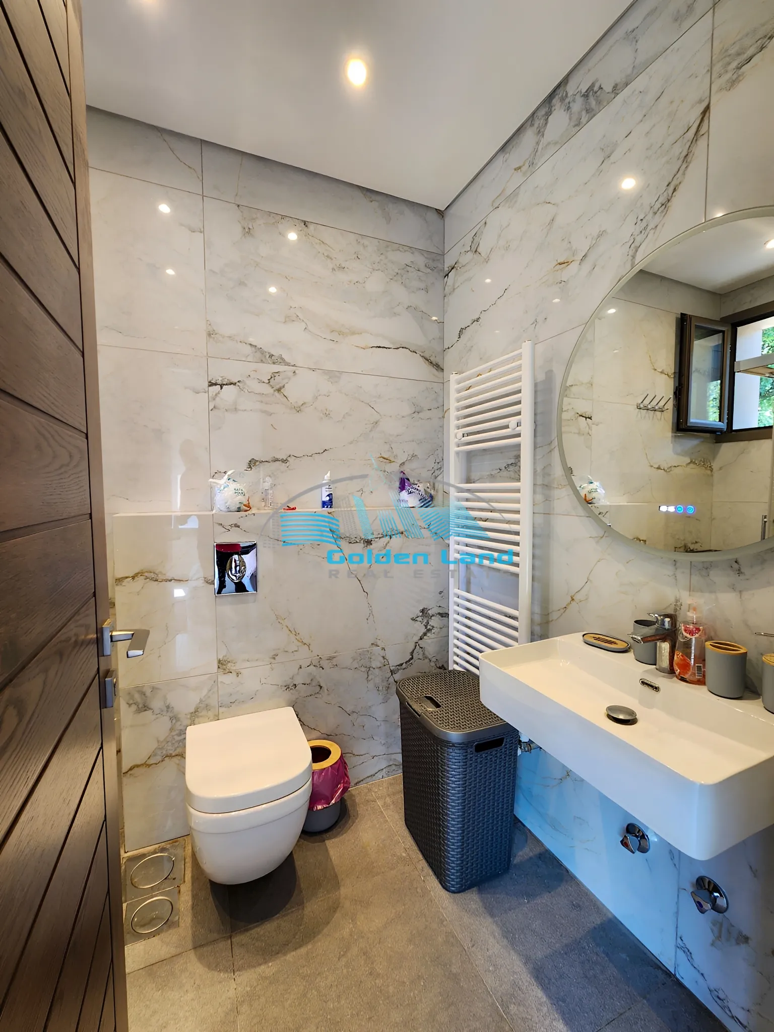 Villa for Rent in Baabdat