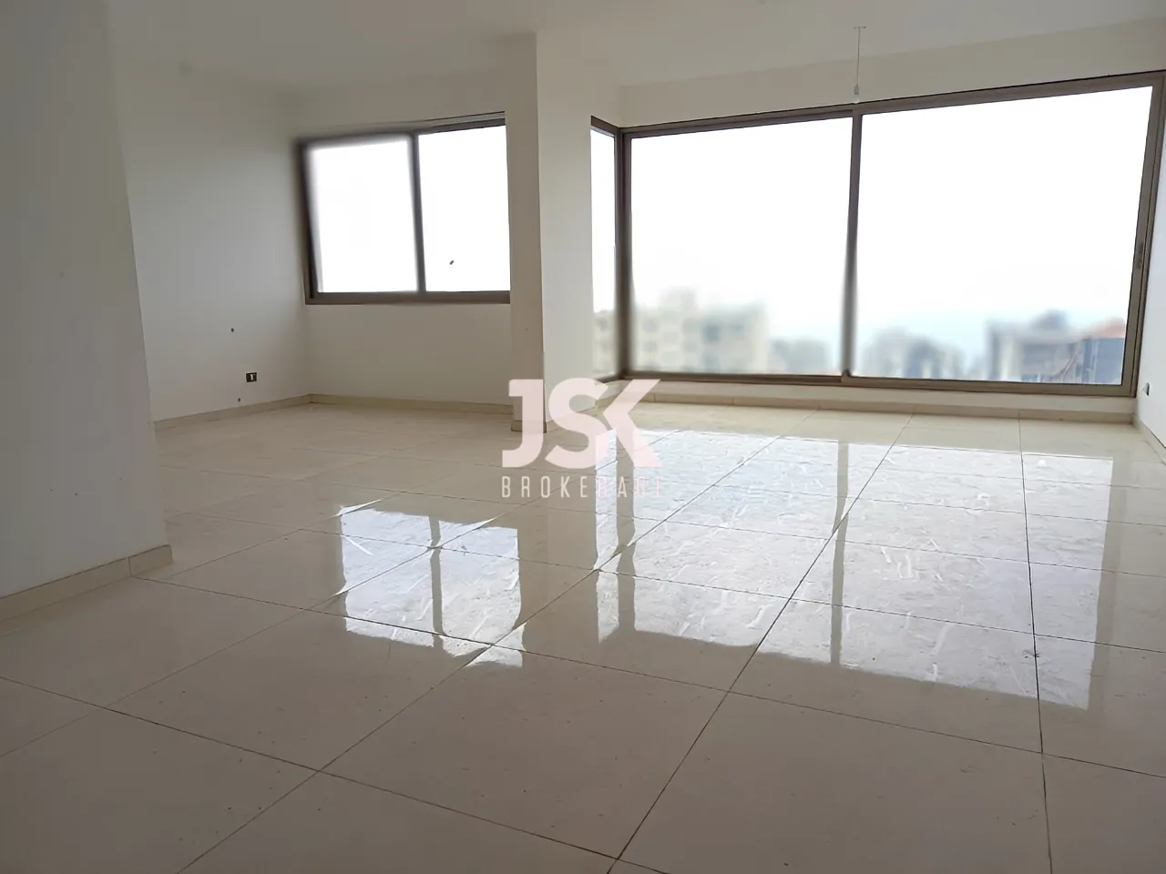 Apartment for Sale in Haret Sakher