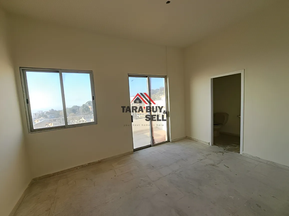 Shop for Sale in Aazra Wil Aazr, Lebanon