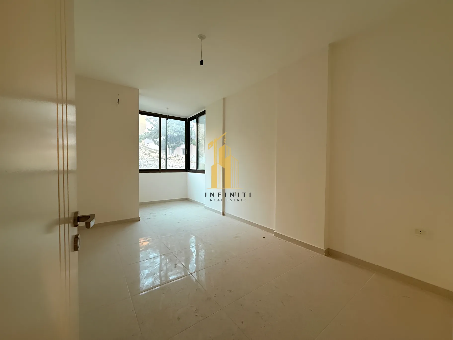 Apartment for sale in Chouaifet El Aamroussieh, Lebanon