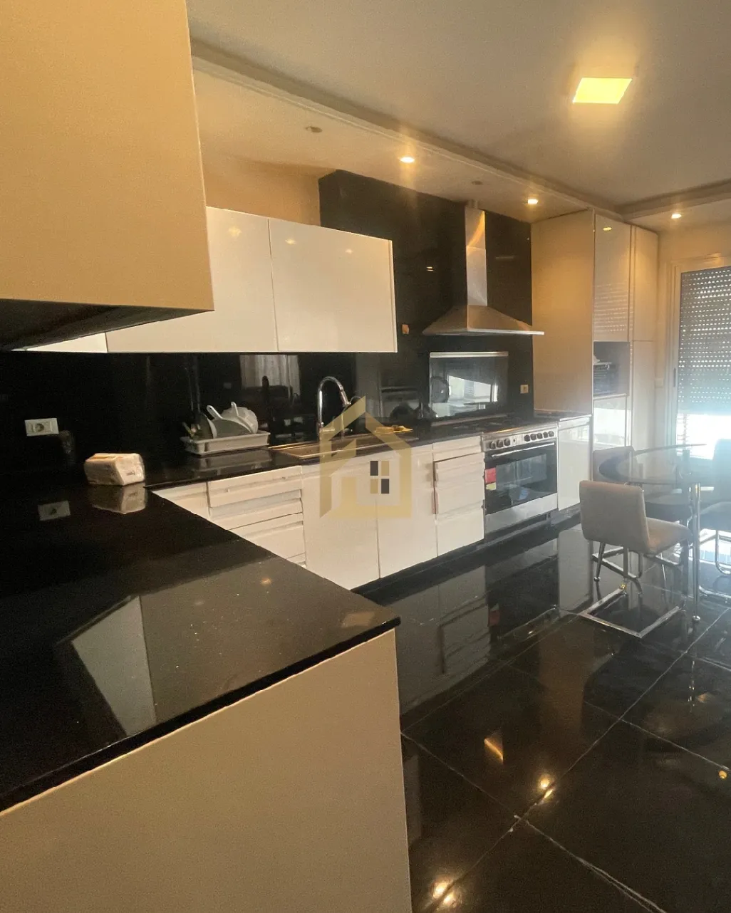 Apartment for rent in Kraytem, Beirut, Lebanon