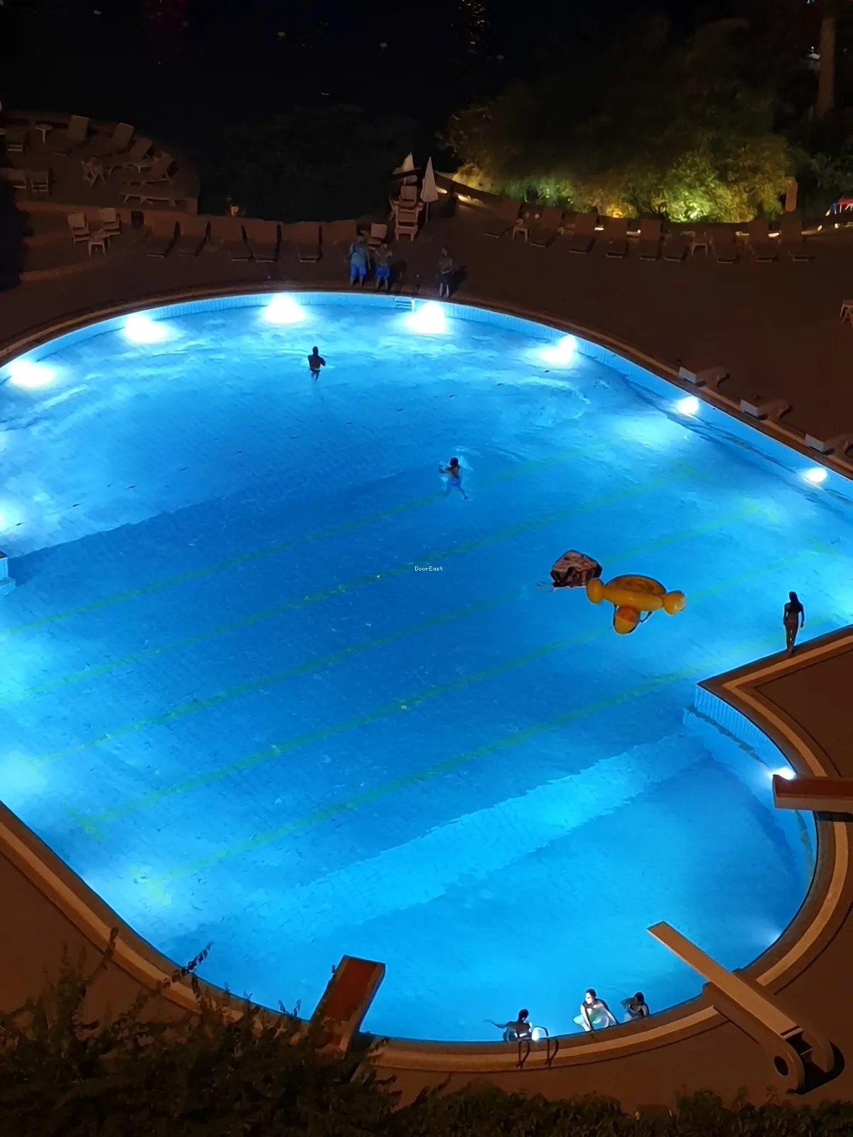 Chalet for rent in Haret Sakher
