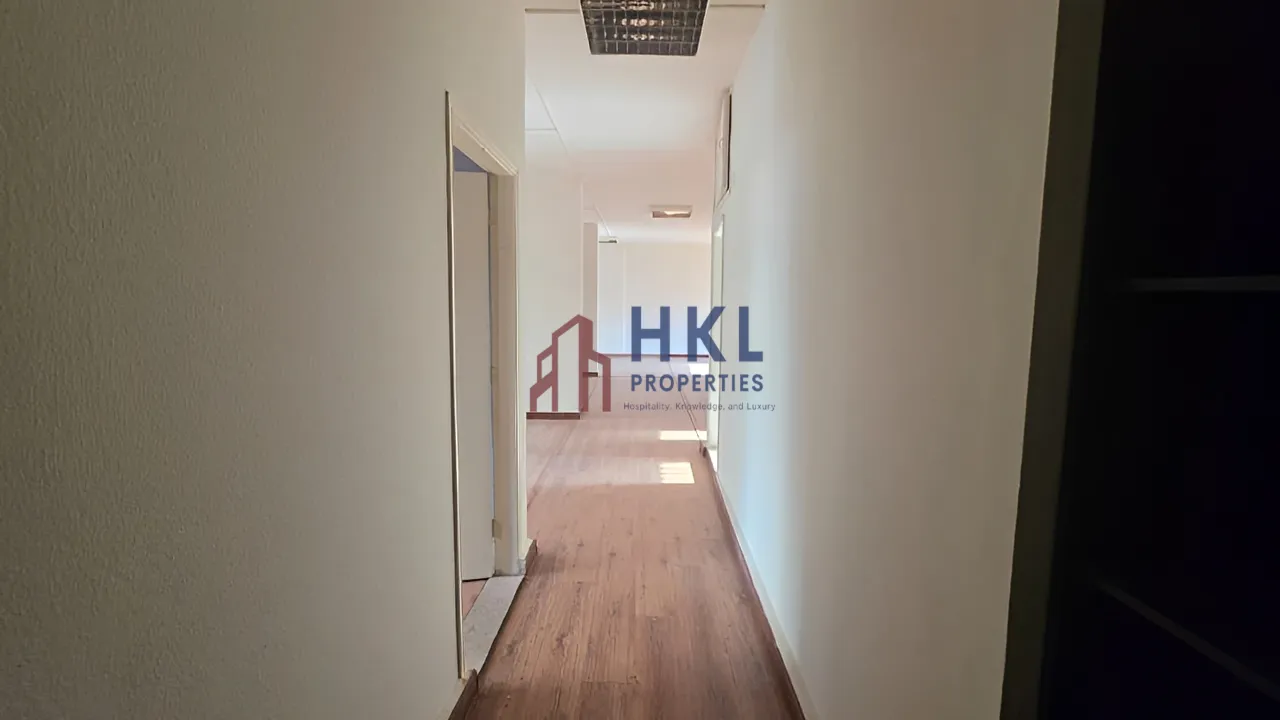 Office for sale in Sin El Fil