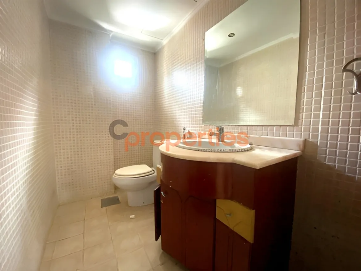 Office for Rent in Zalqa