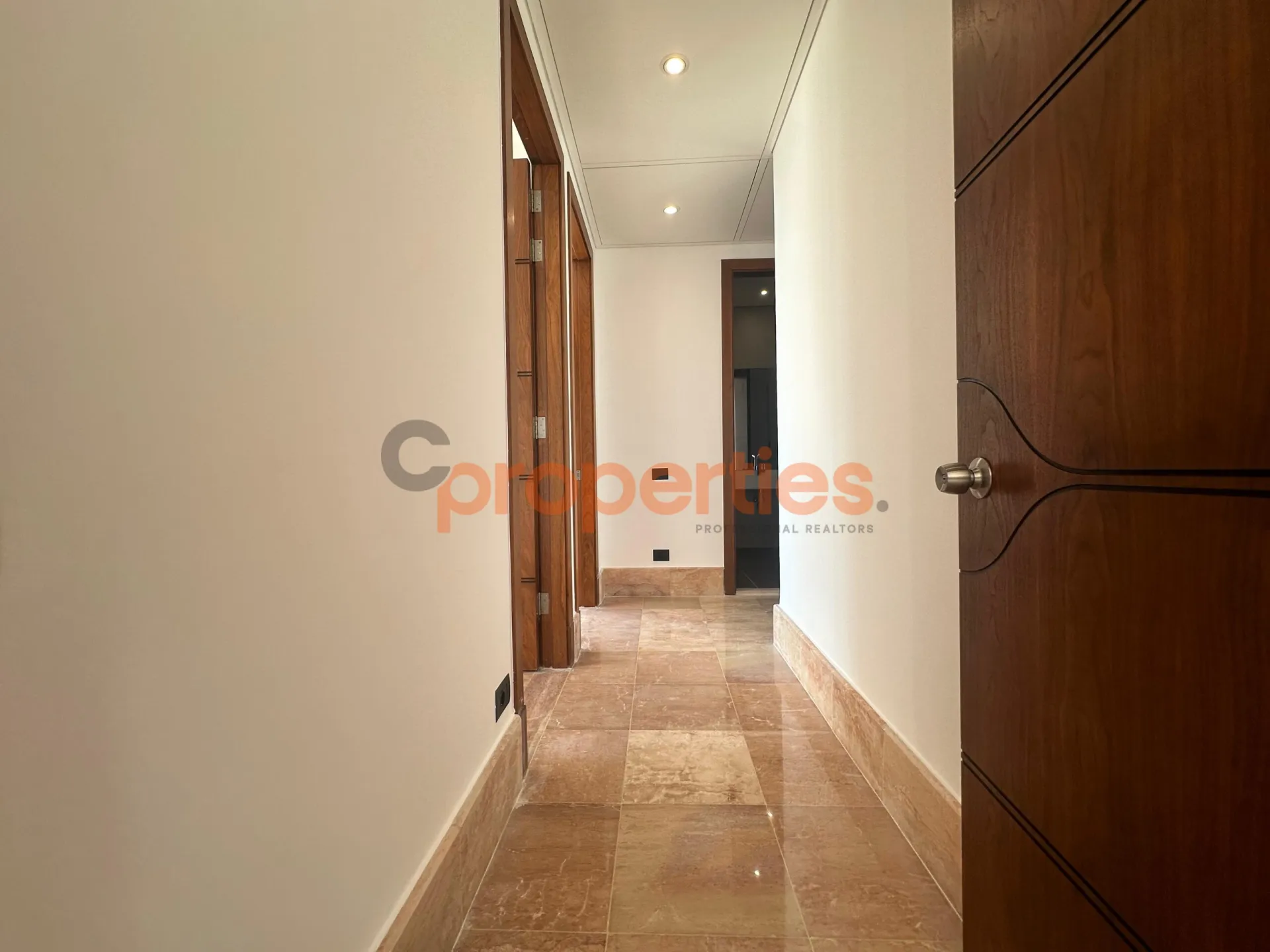 Apartment for Rent in Raoucheh