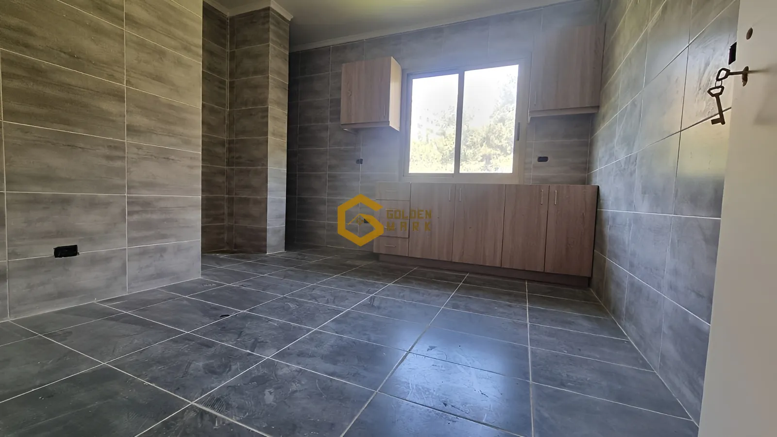 Duplex for Sale in Ain Aalaq