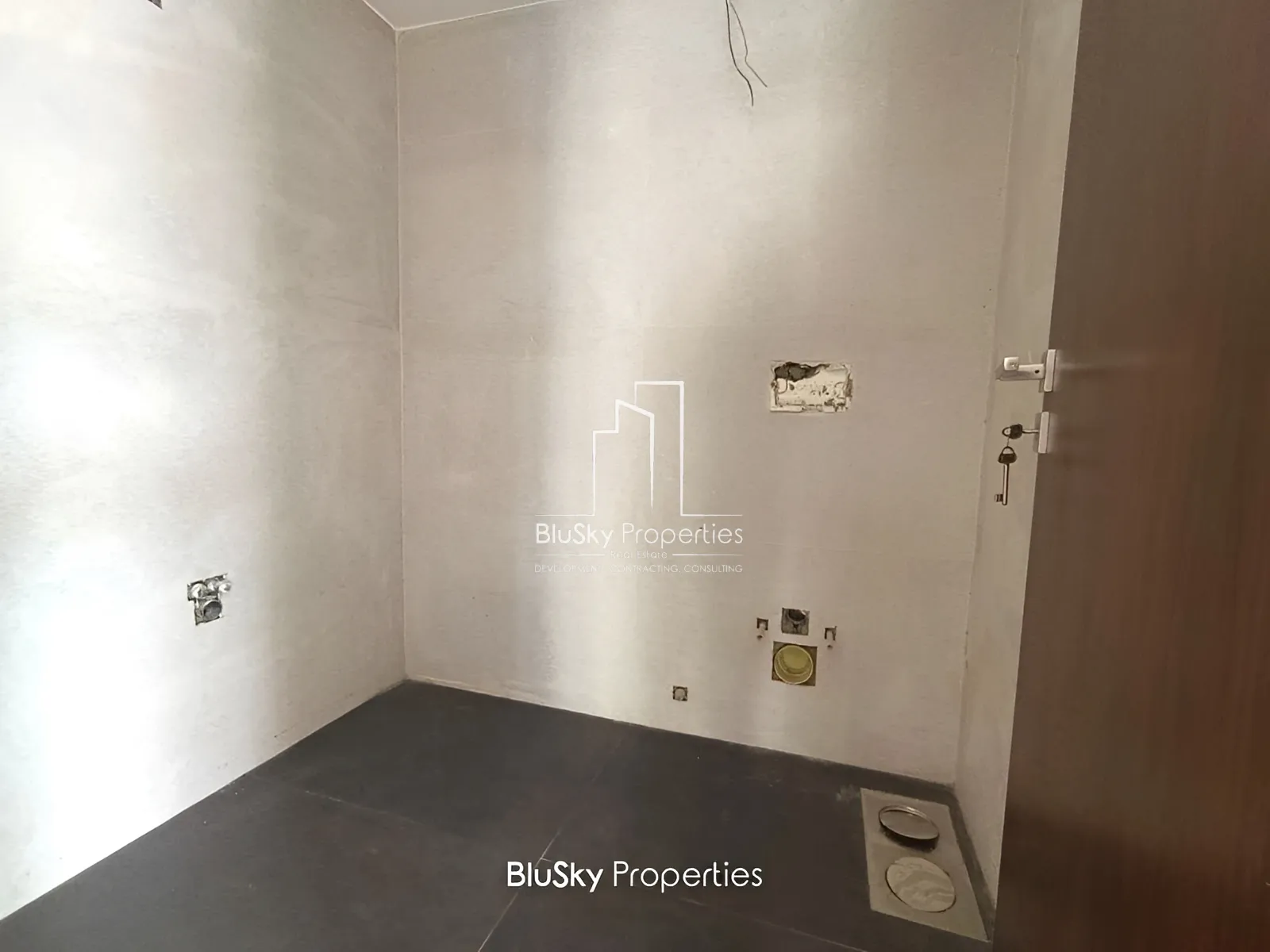Apartment for Sale in Kfarhbeb