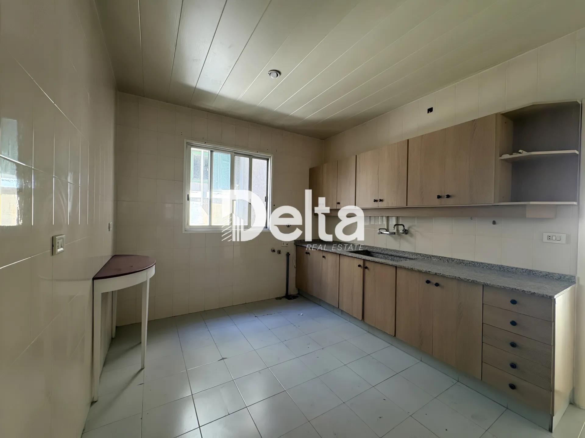 Apartment for rent in Hamra, beirut, lebanon