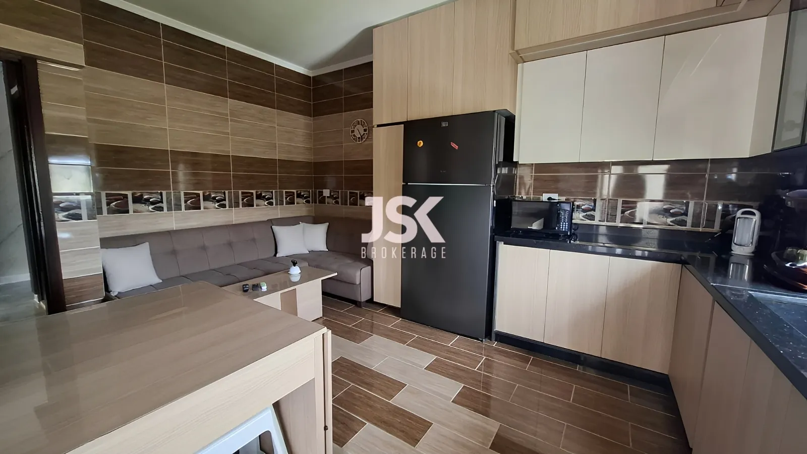 Duplex for Sale in Halat - 3 bed, 3 bath