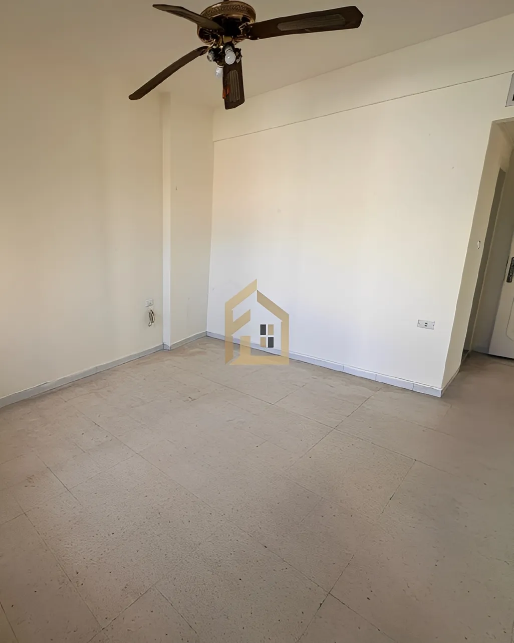 Apartment for Sale in Zarif, Bayrut, Lebanon