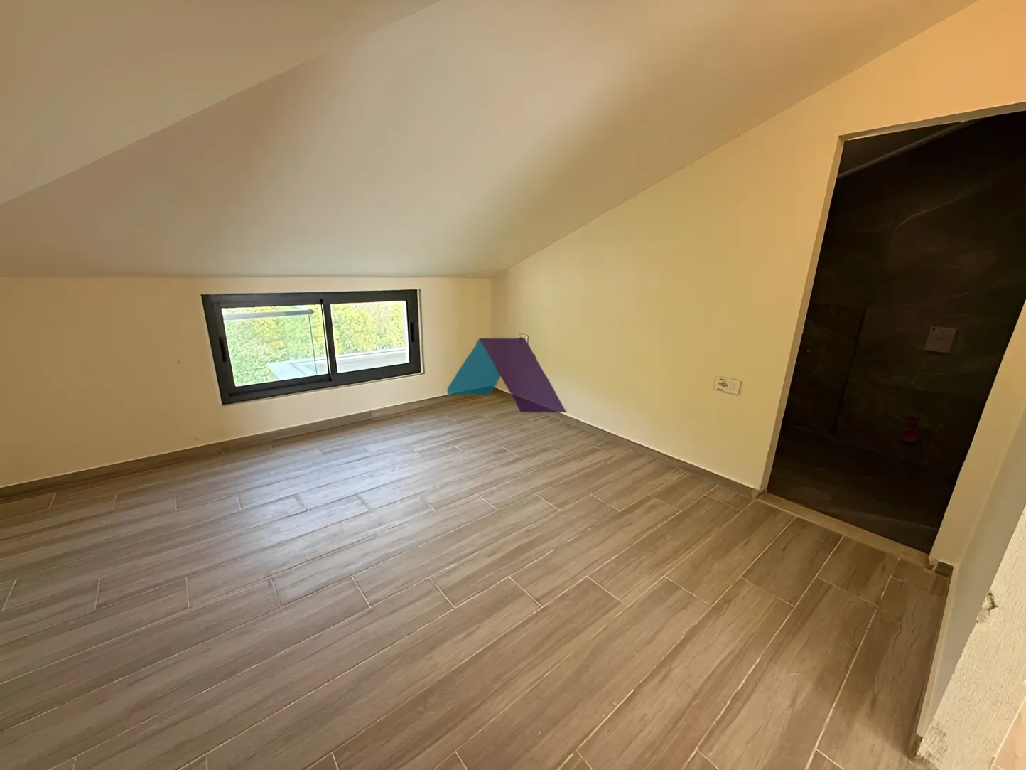 Apartment for sale in Ashqout, Lebanon