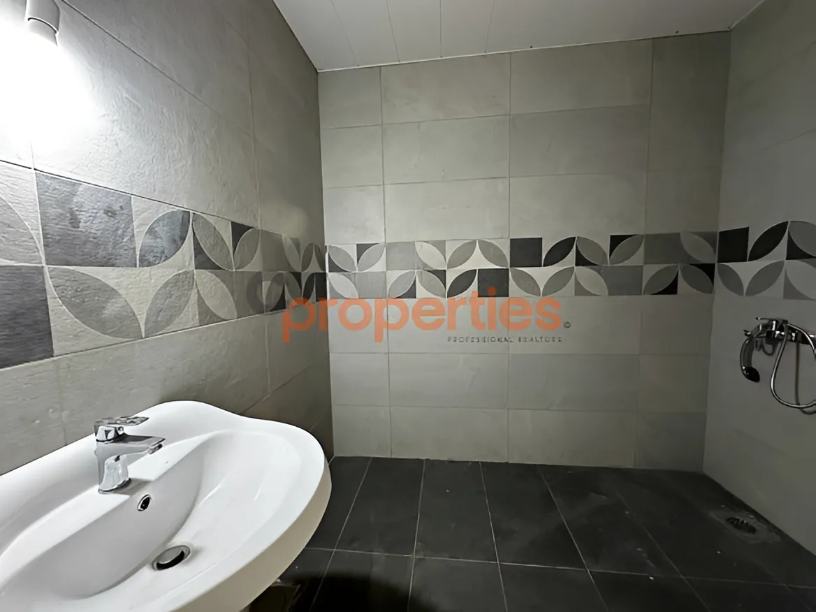 Apartment for Sale in بيت الكيكو، Lebanon