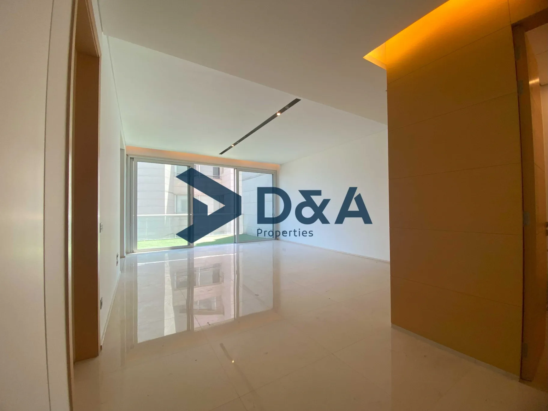 Apartment for sale in Clemenceau, Bayrut, Lebanon - 2 bed, 4 bath