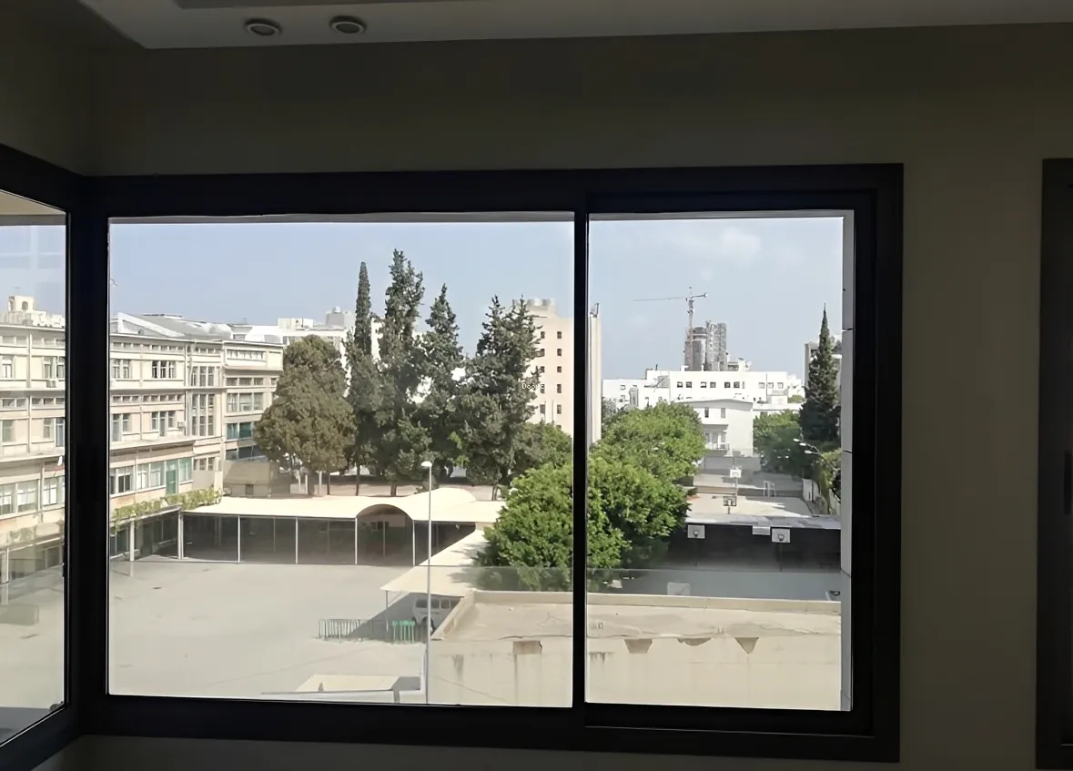 Office for rent in Achrafieh