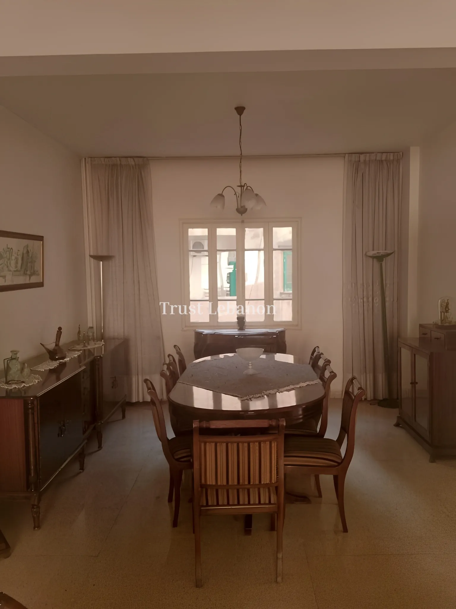 Apartment for rent in Achrafieh, Beirut, Lebanon - 3 bed, 2 bath