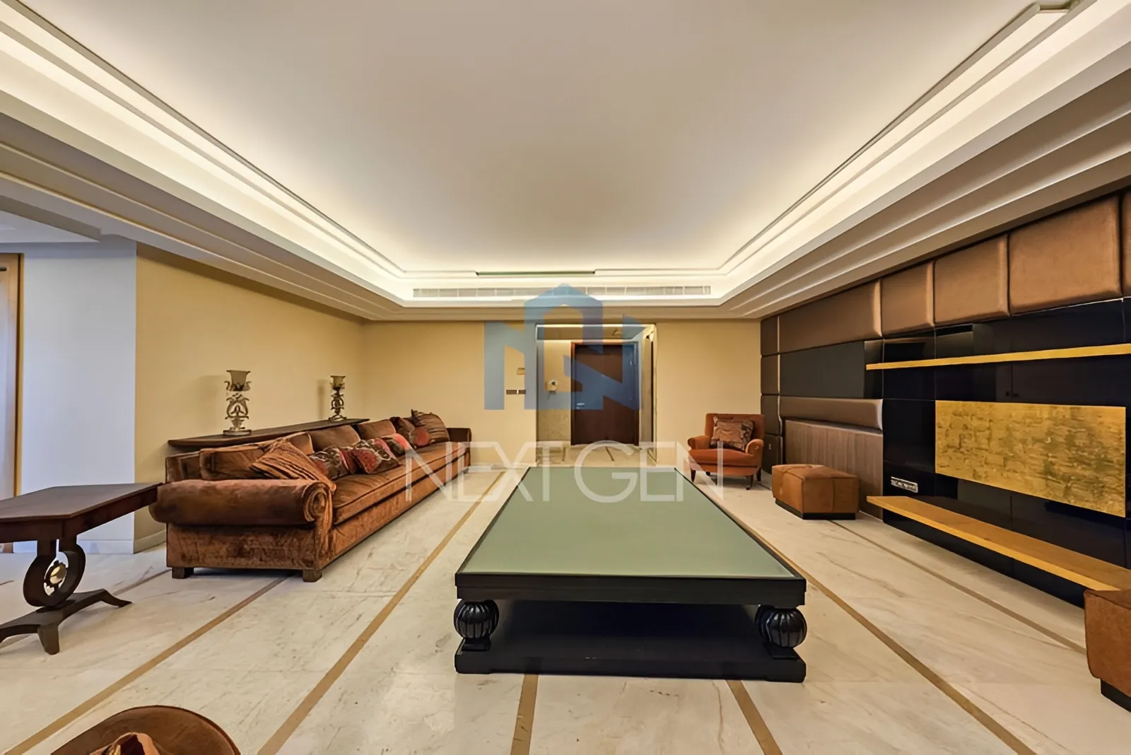 Apartment for Sale in Downtown - 4 bed, 5 bath
