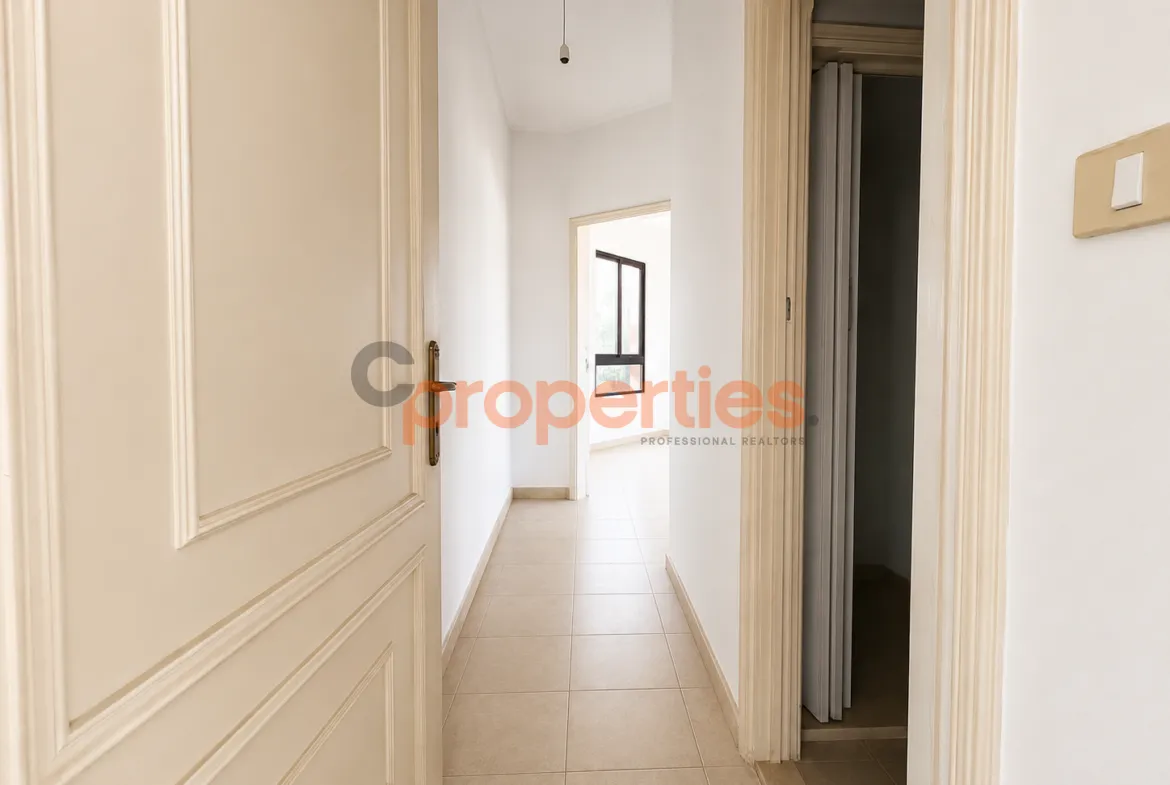 Office for Sale in Ain Al Mraiseh