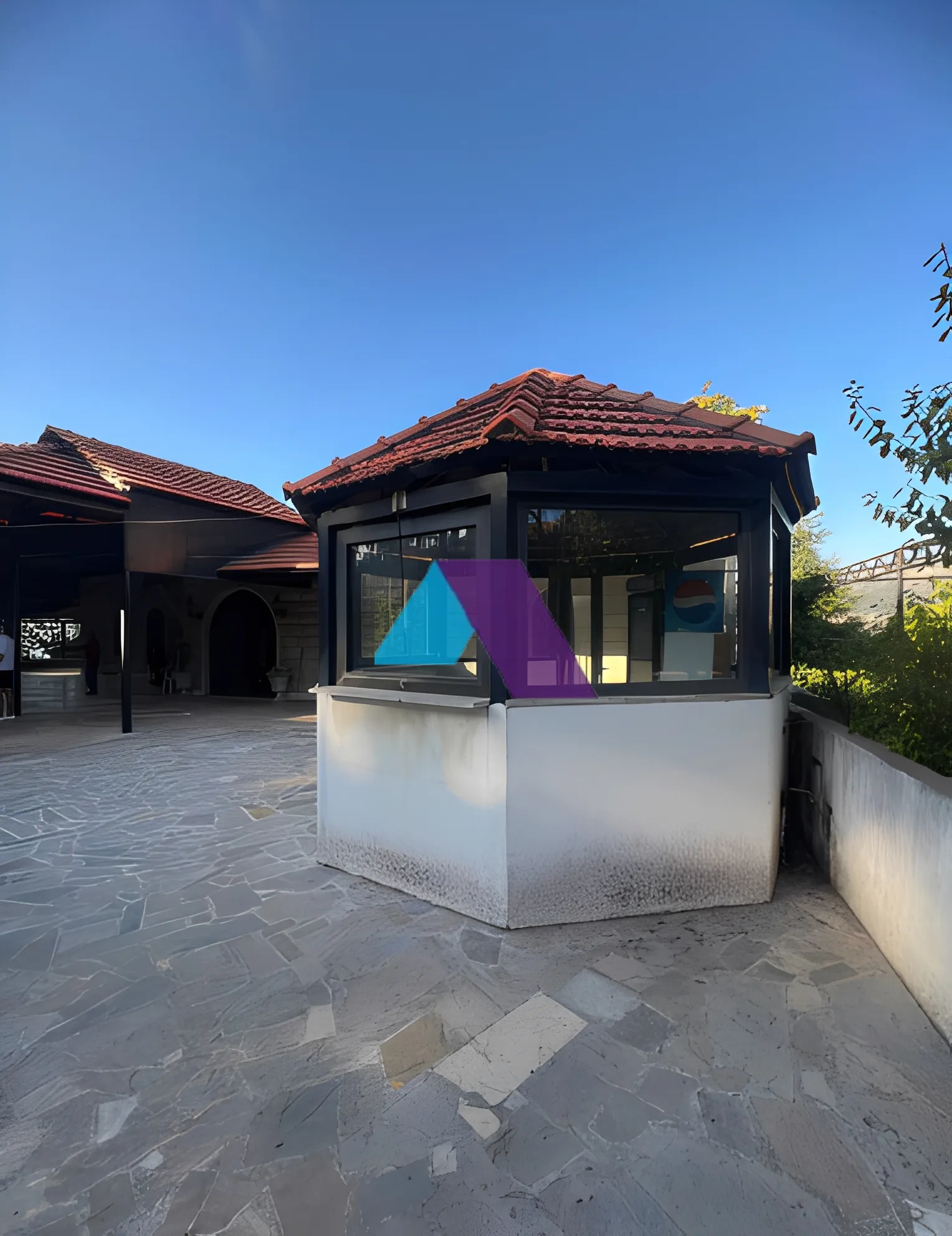 Building for Sale in Khenchara