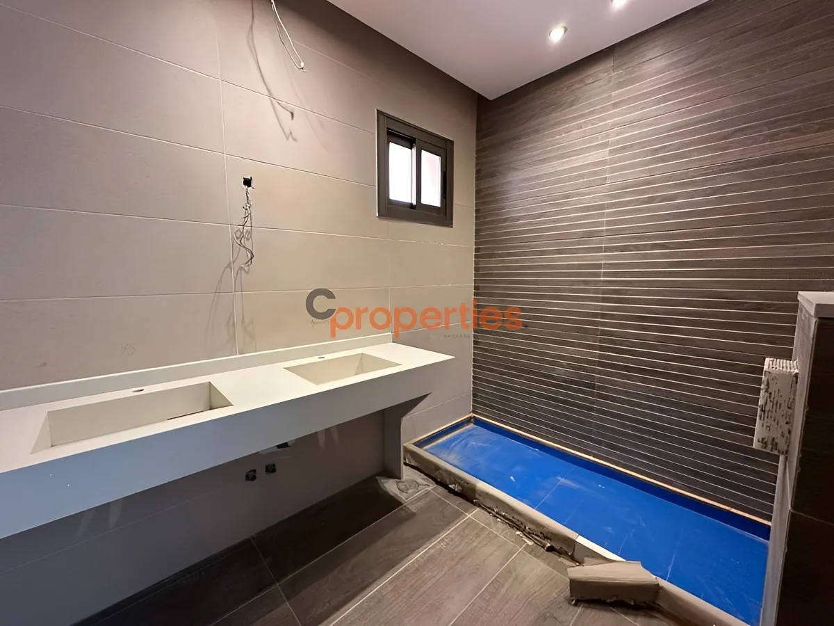 Apartment for Sale in Mtaileb