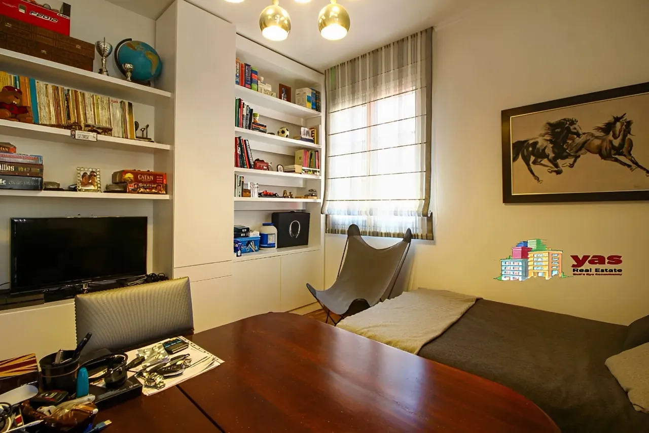 Apartment for Sale in Saifi