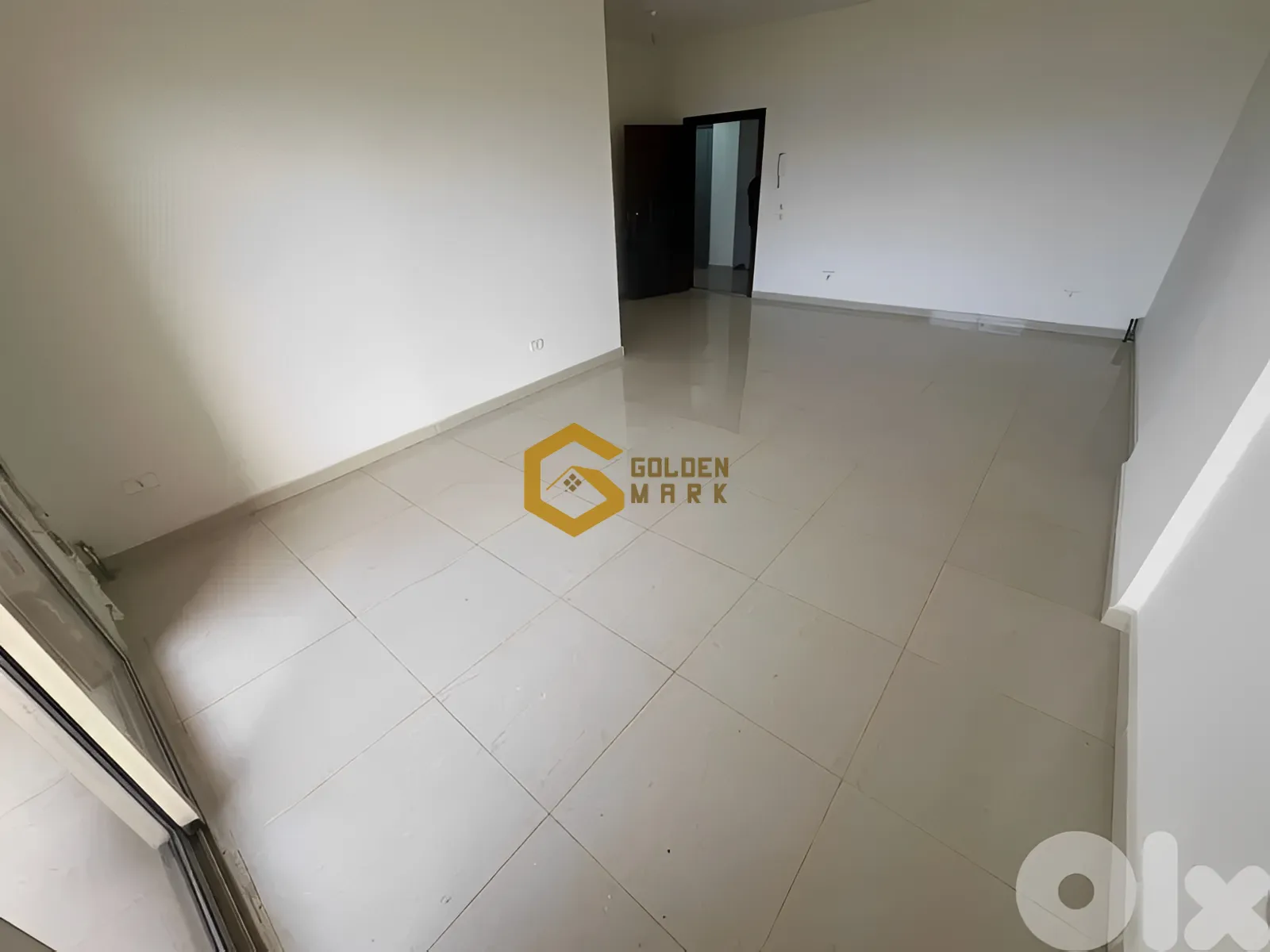 Apartment for Sale in Bouar - 2 bed, 2 bath