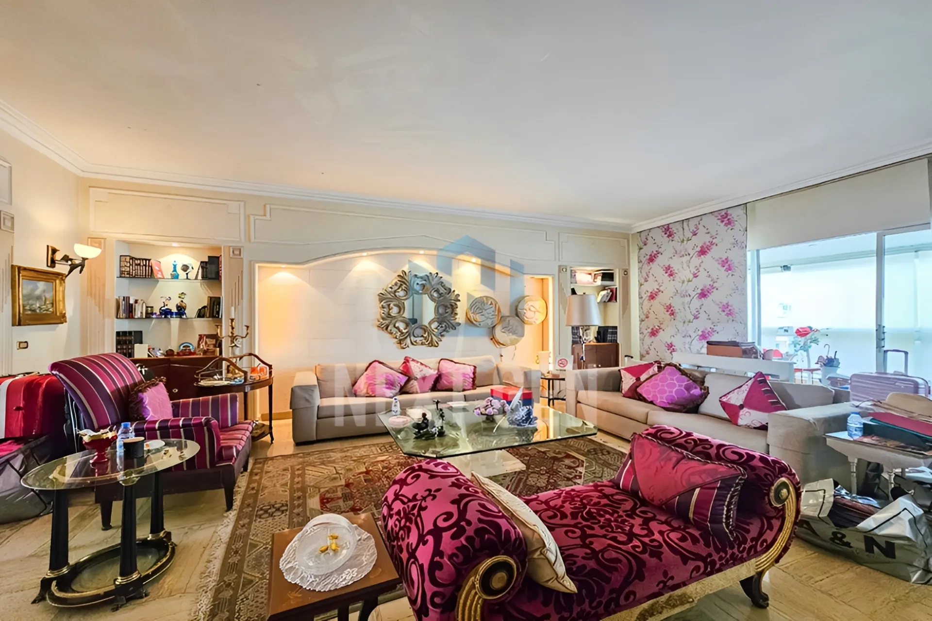 Apartment for rent in Ain Al Tineh, Bayrut, Lebanon - 4 bed, 4 bath