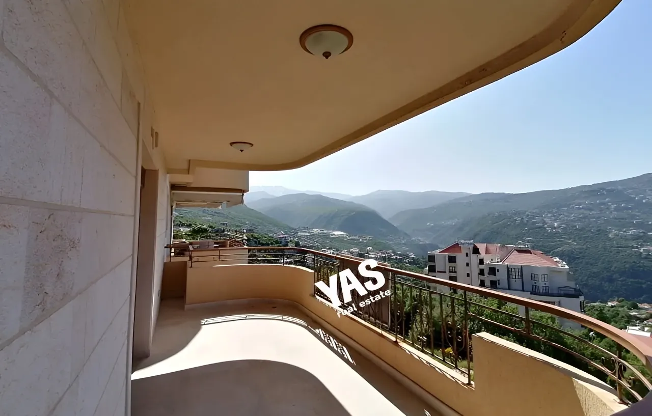 Apartment for Sale in Ajaltoun - 4 bed, 4 bath