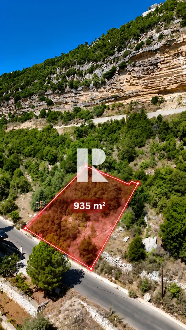 Land for sale in Ehmej, lebanon