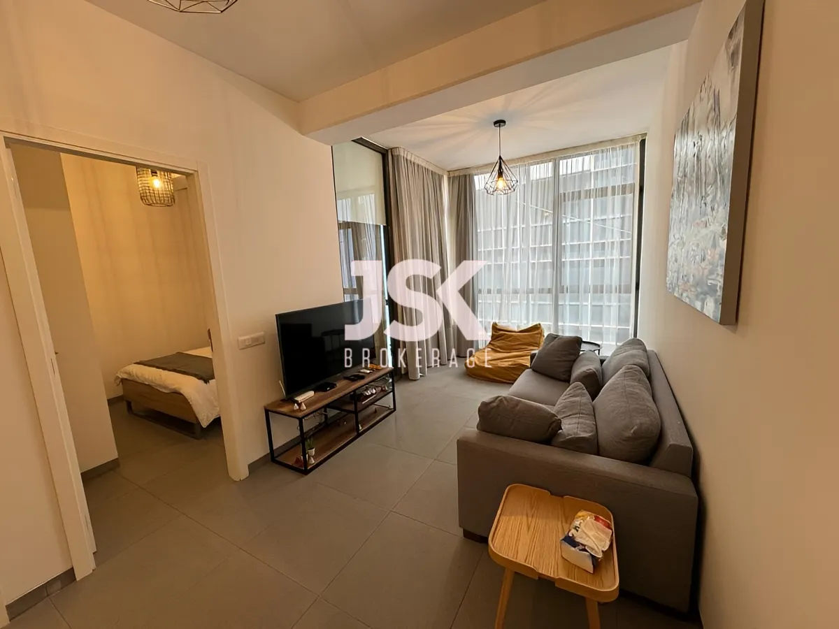 Apartment for Rent in Monot, Achrafieh, Lebanon - 1 bed, 1 bath