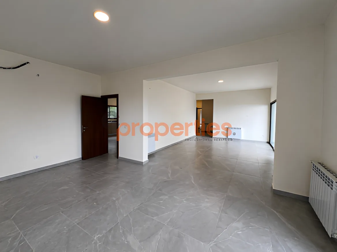 Apartment for Sale in Beit Meri - 4 bed, 6 bath