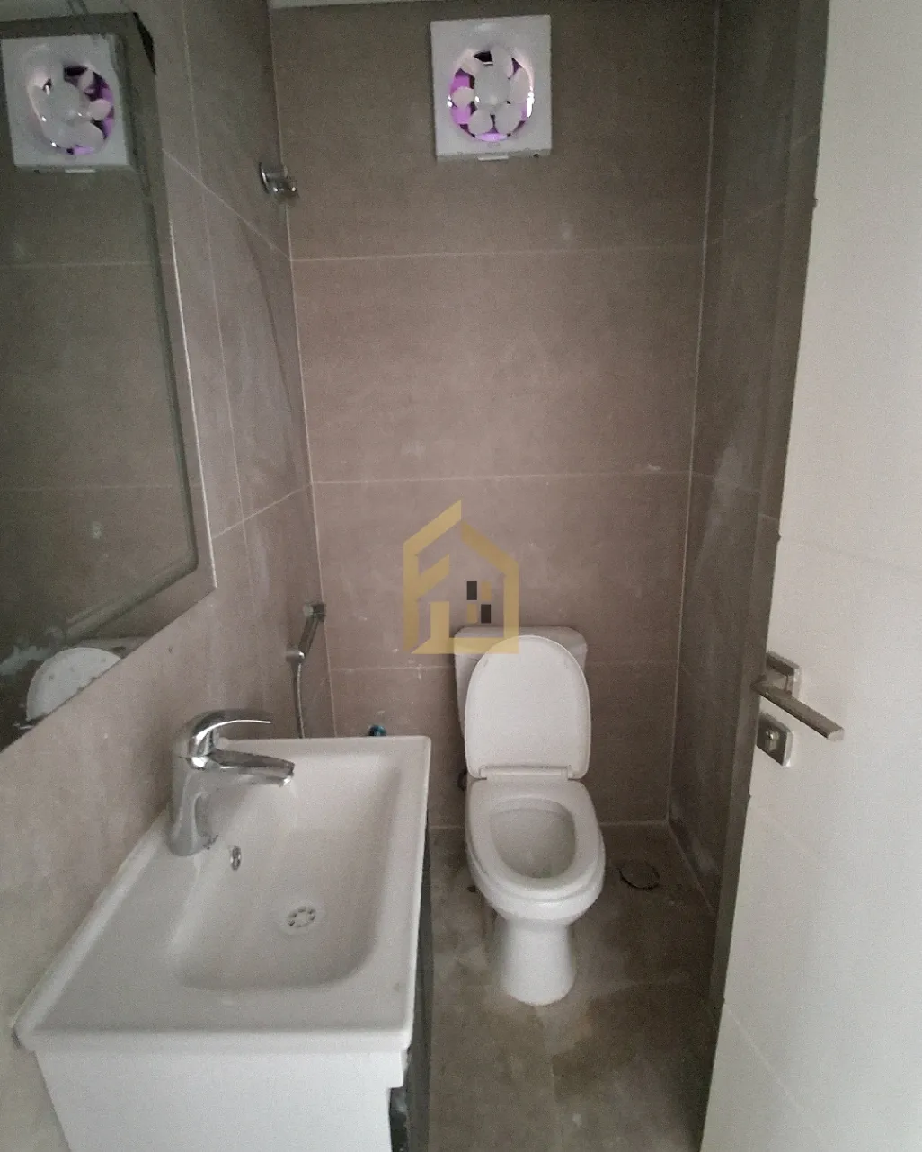 Office for sale in Zalqa, Lebanon