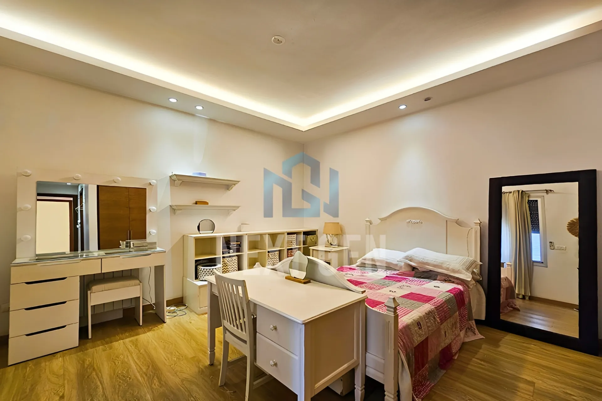 Apartment for sale in Clemenceau, Bayrut, Lebanon