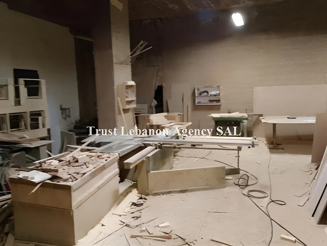 Commercial Property For Sale in Metn, Dekweneh