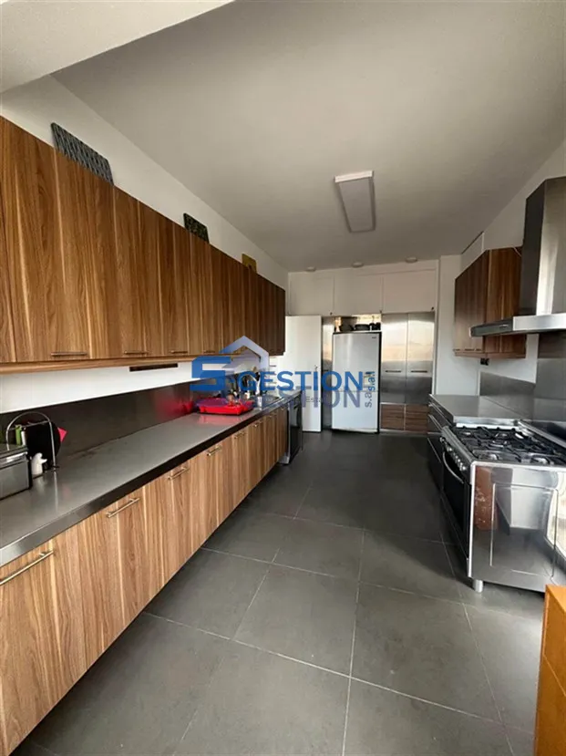 Apartment for Sale in Achrafieh