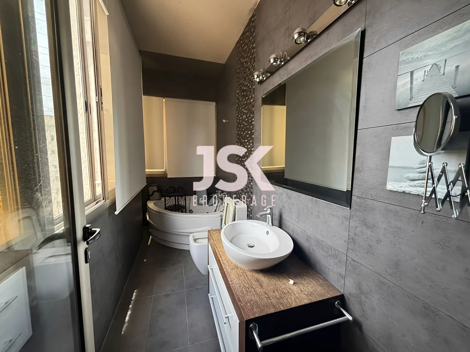 Apartment for Rent in Dekwaneh