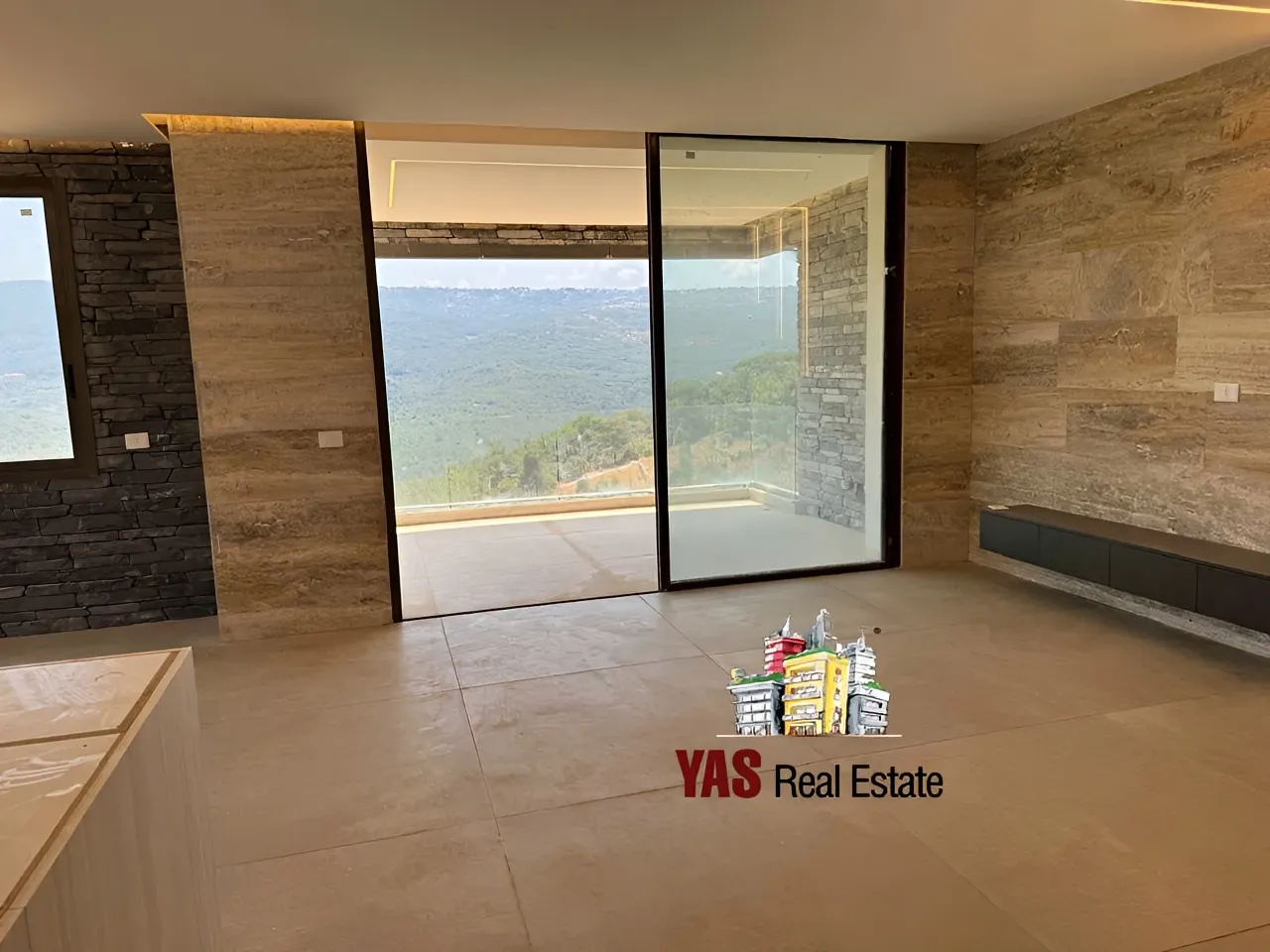 Apartment for Sale in Ouyoun Broumana - 3 bed, 3 bath